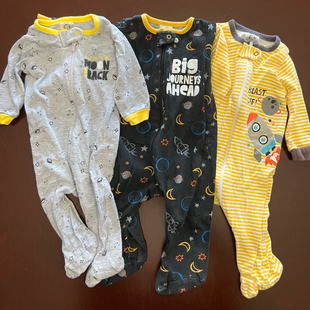 15 Baby Boy Sleep n Plays Bundle 0-3 months with hats and mittens